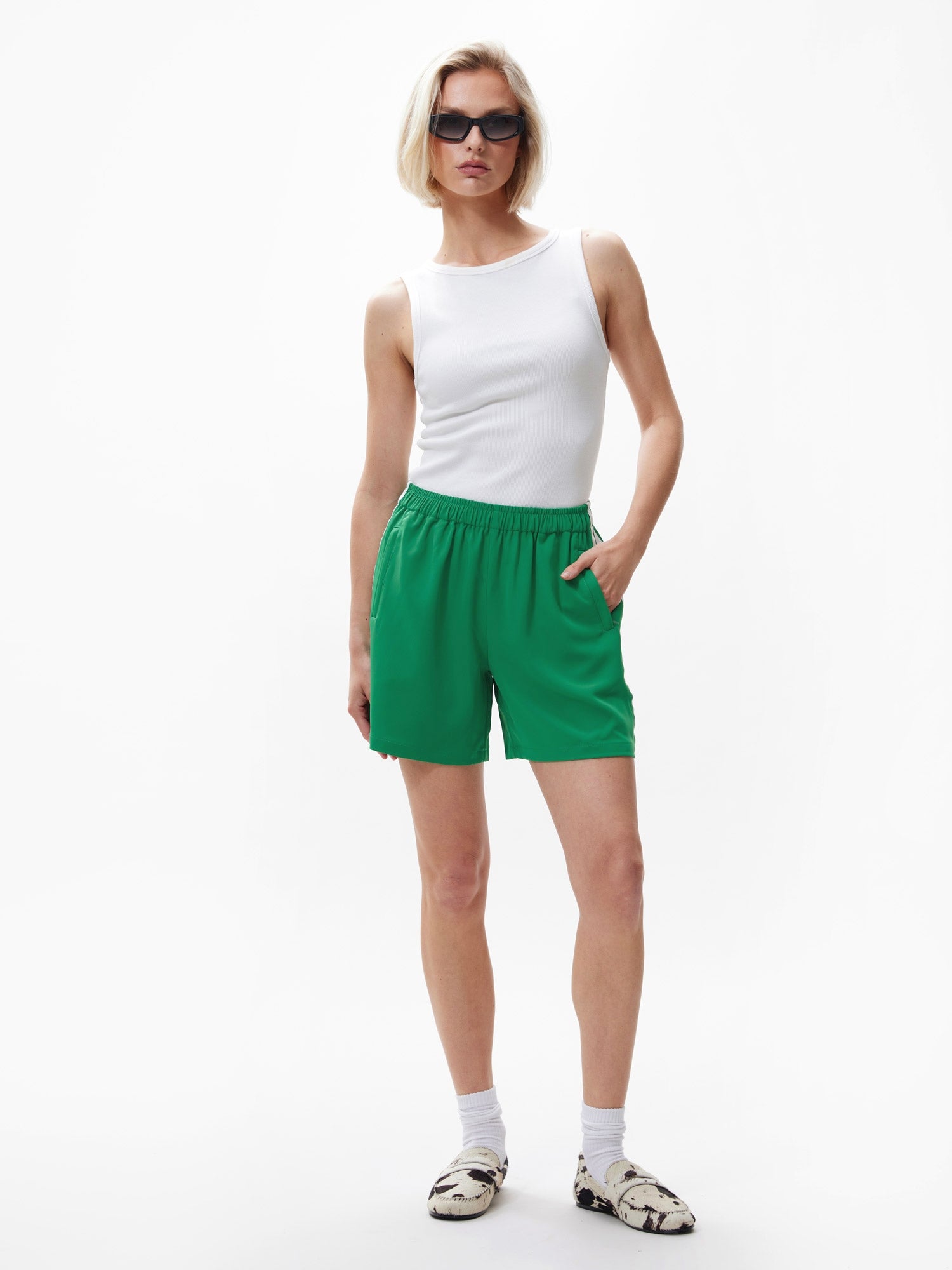 Tracksuit shorts | Verdant Green