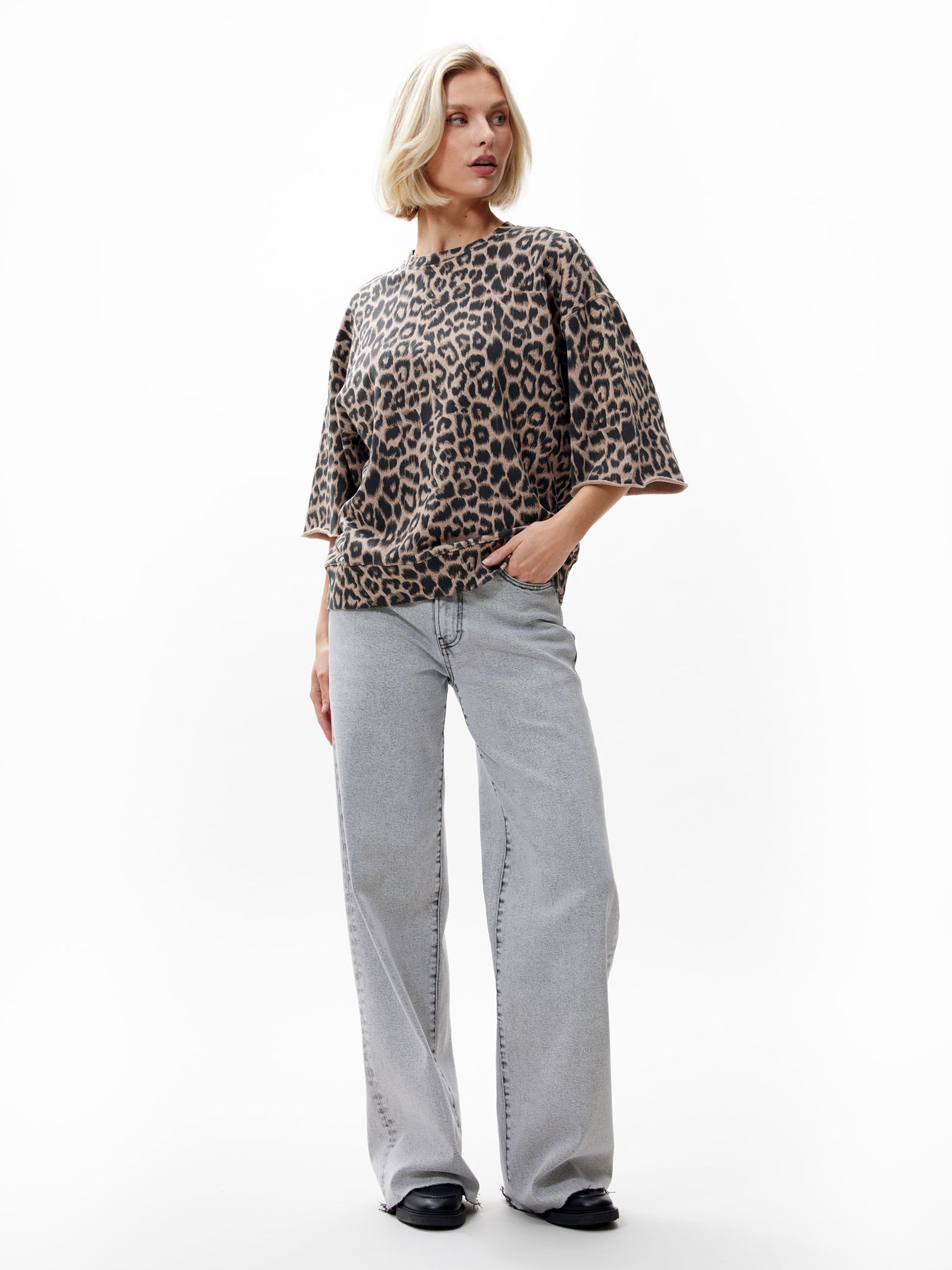 Leopard sweater met korte mouw | Grey Morn