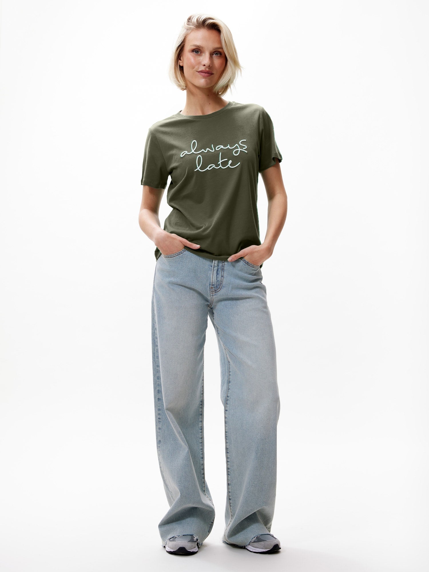 Always Late Tshirt | Kalamata