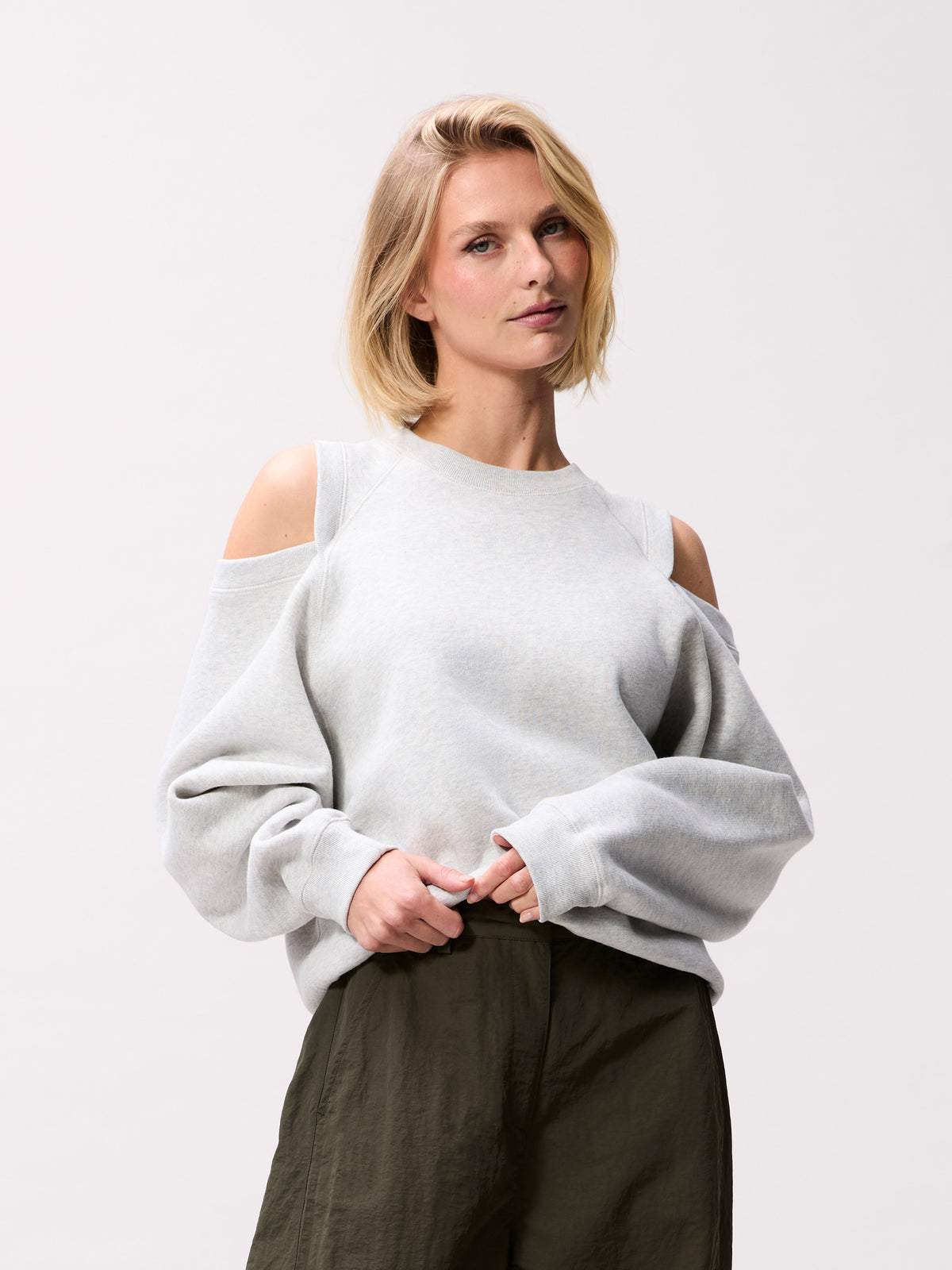 Sweater with open shoulders | Gray Melange