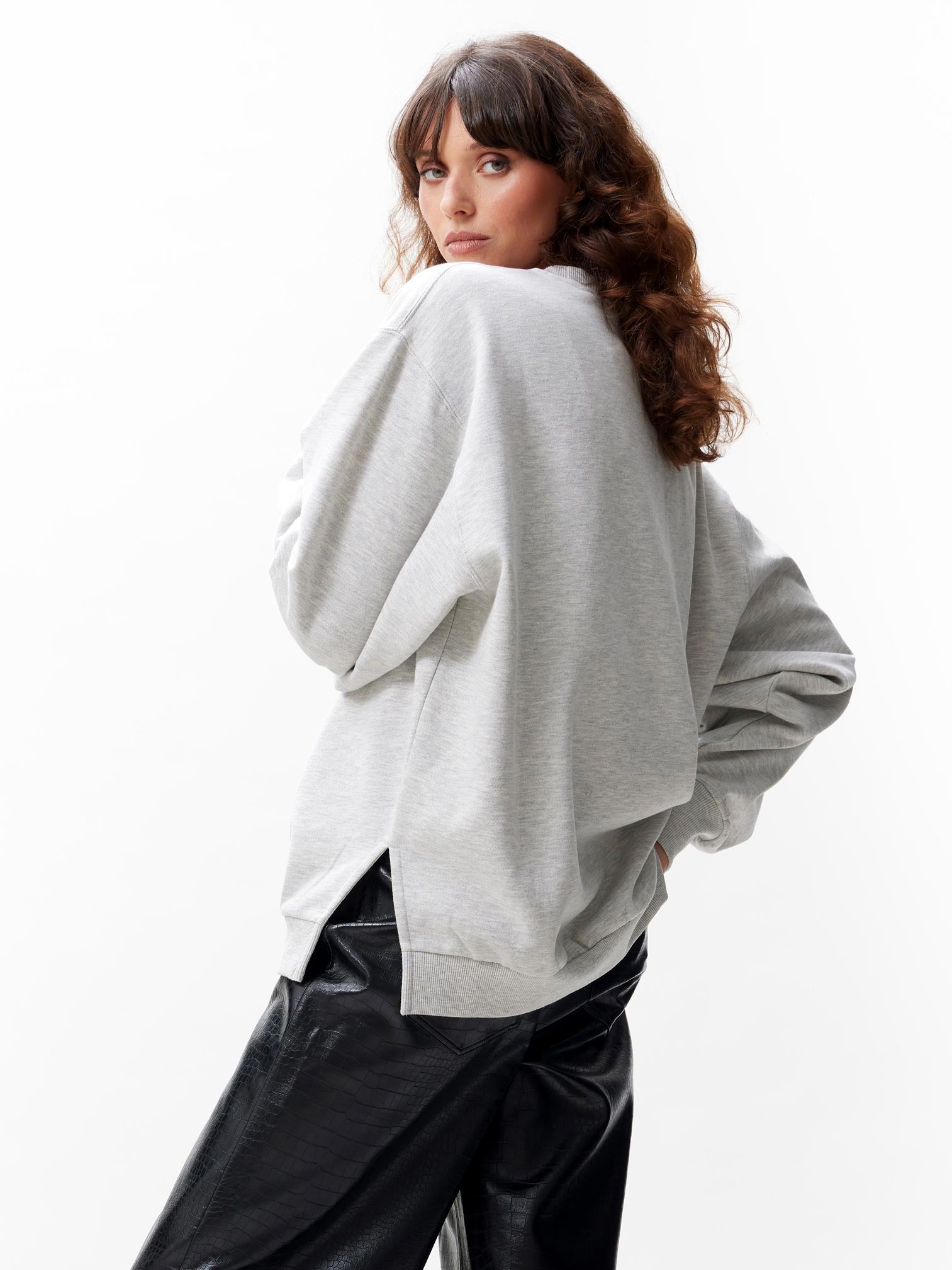 Relaxed sweater | Grey Melange – Catwalk Junkie