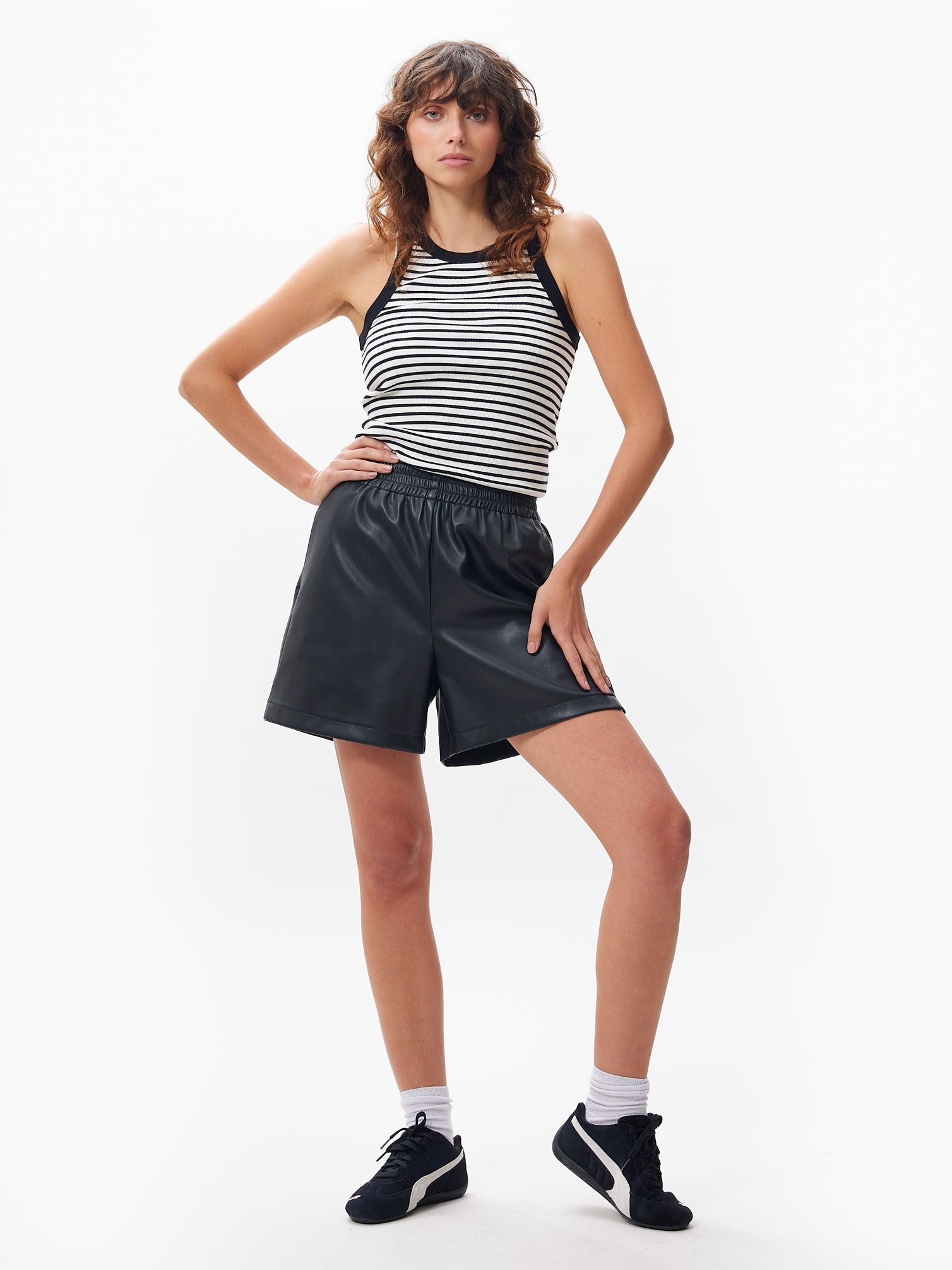 Shorts van vegan leather | Black