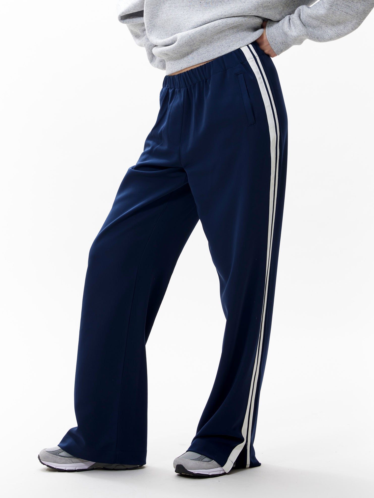 Tracksuit trousers | Navy Blazer