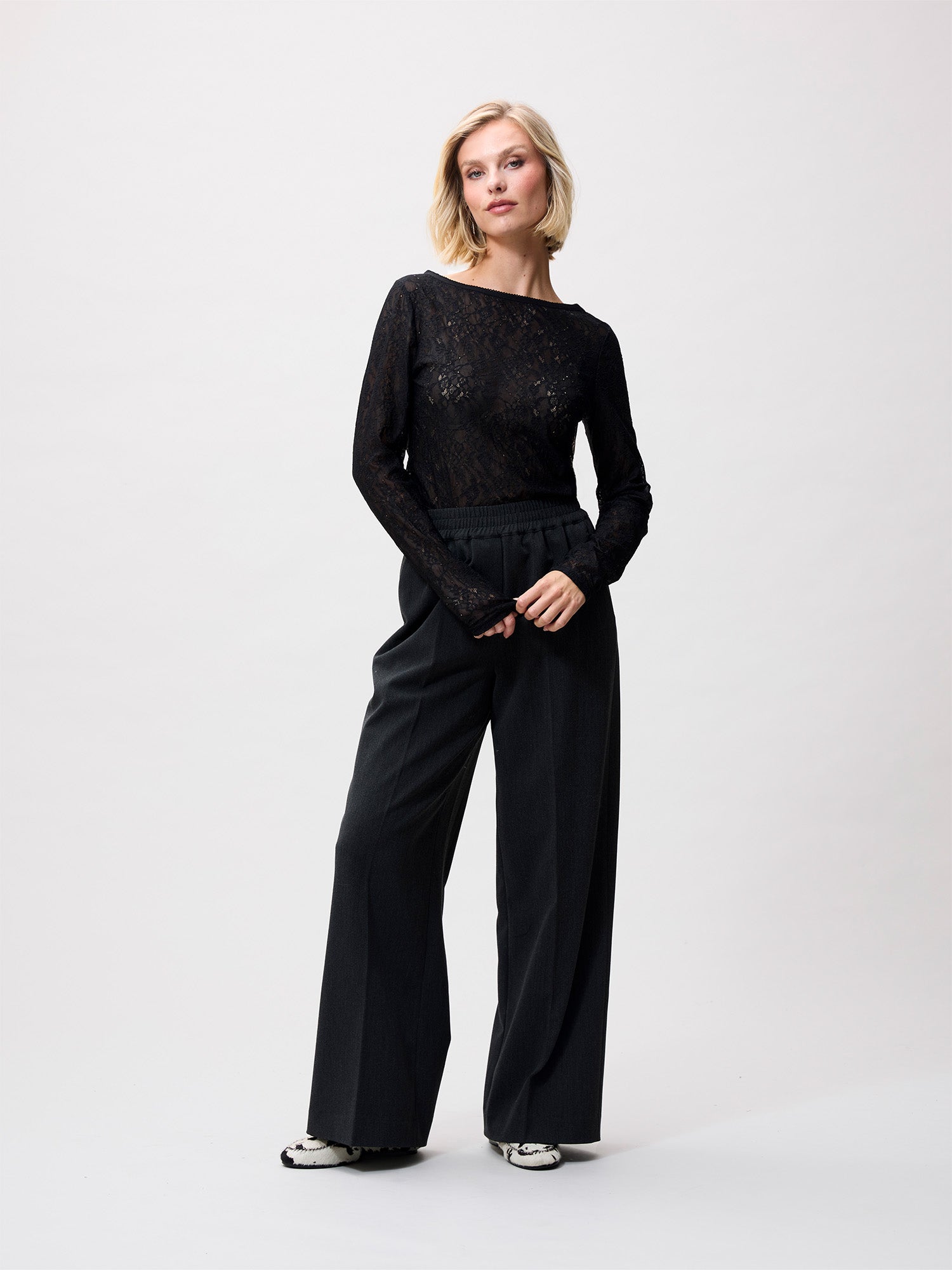 Longsleeve van kant | Black