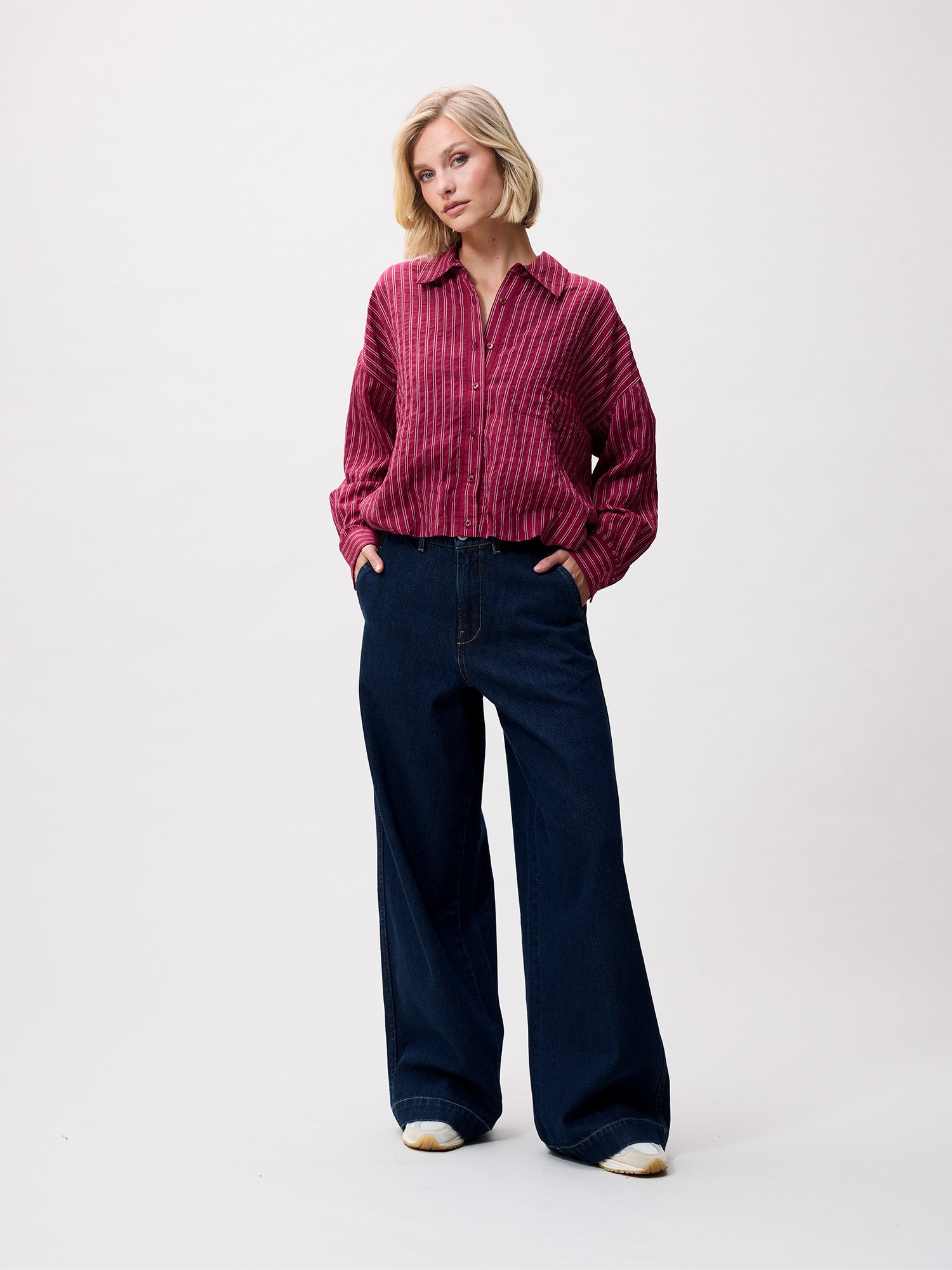 Blouse met tuck in effect | Berry