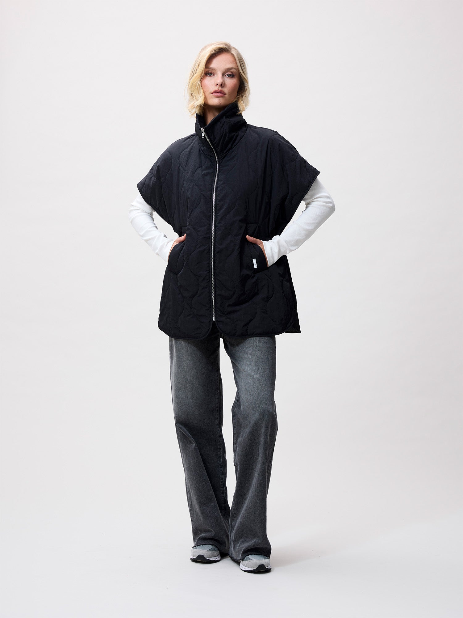 Quilted bodywarmer | Black