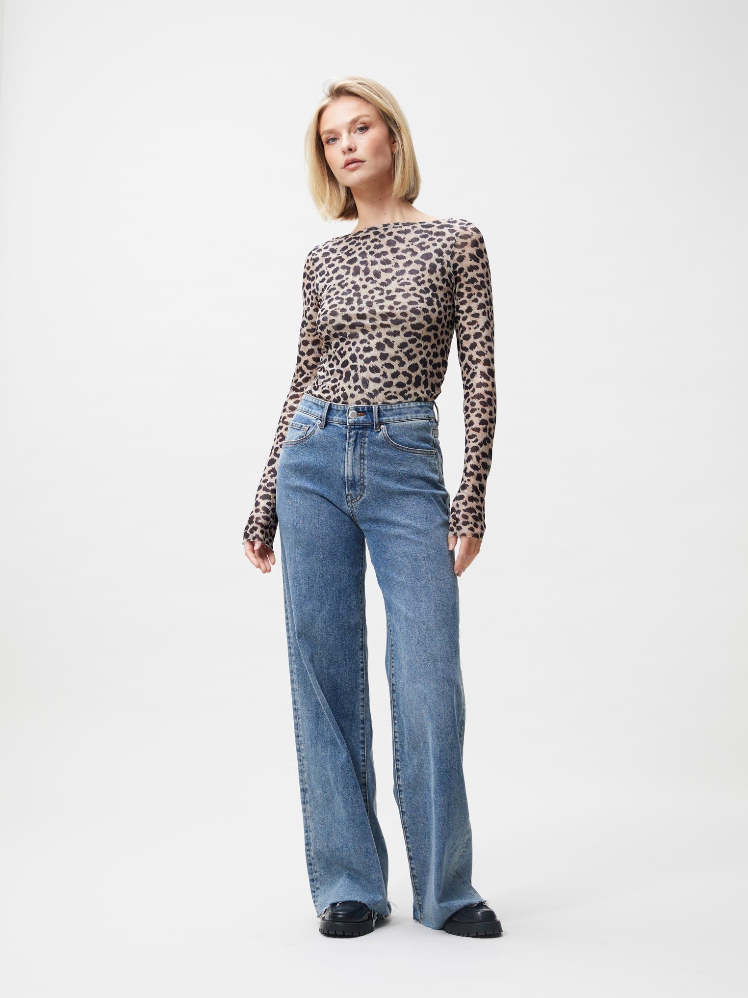 Long sleeve with cheetahprint | Cement