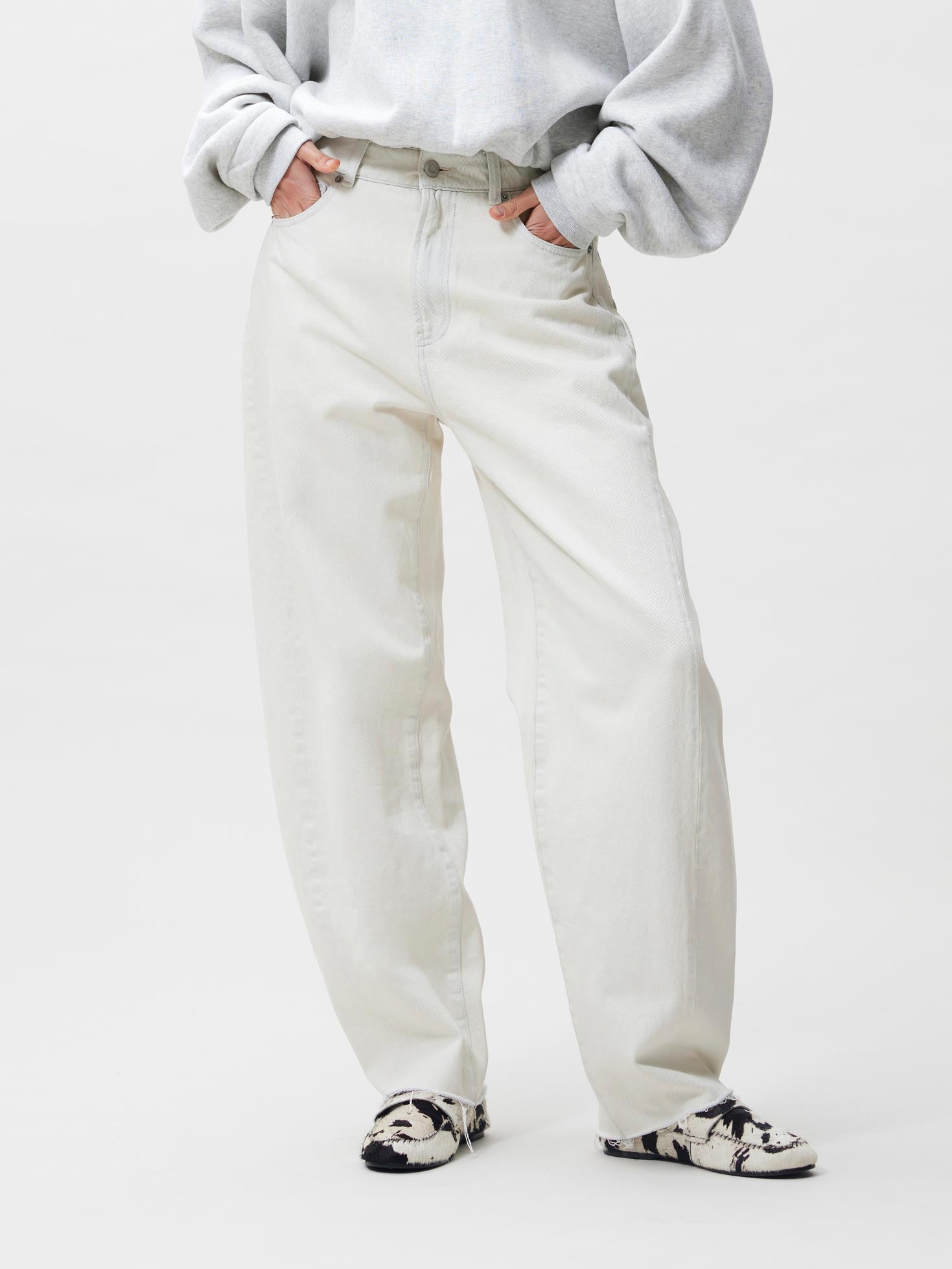 Super barrel fit jeans | Bone