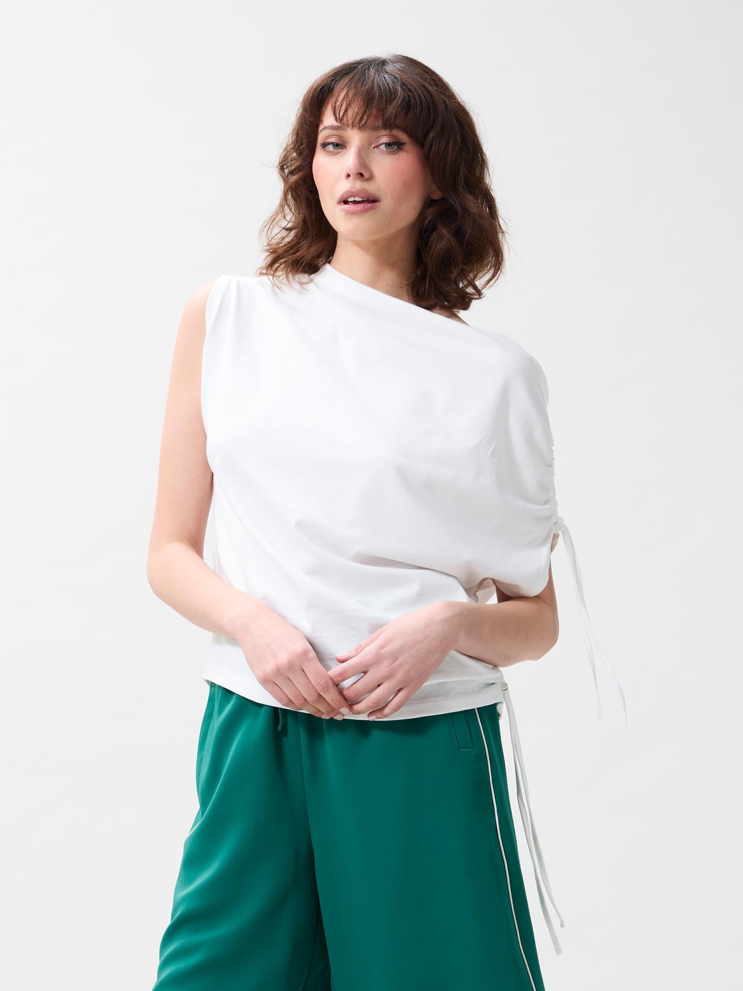 Asymmetric strap top | Off White