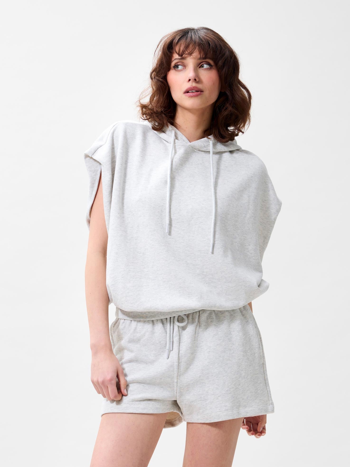 Sleeveless sweater with hood | Light Grey Melange