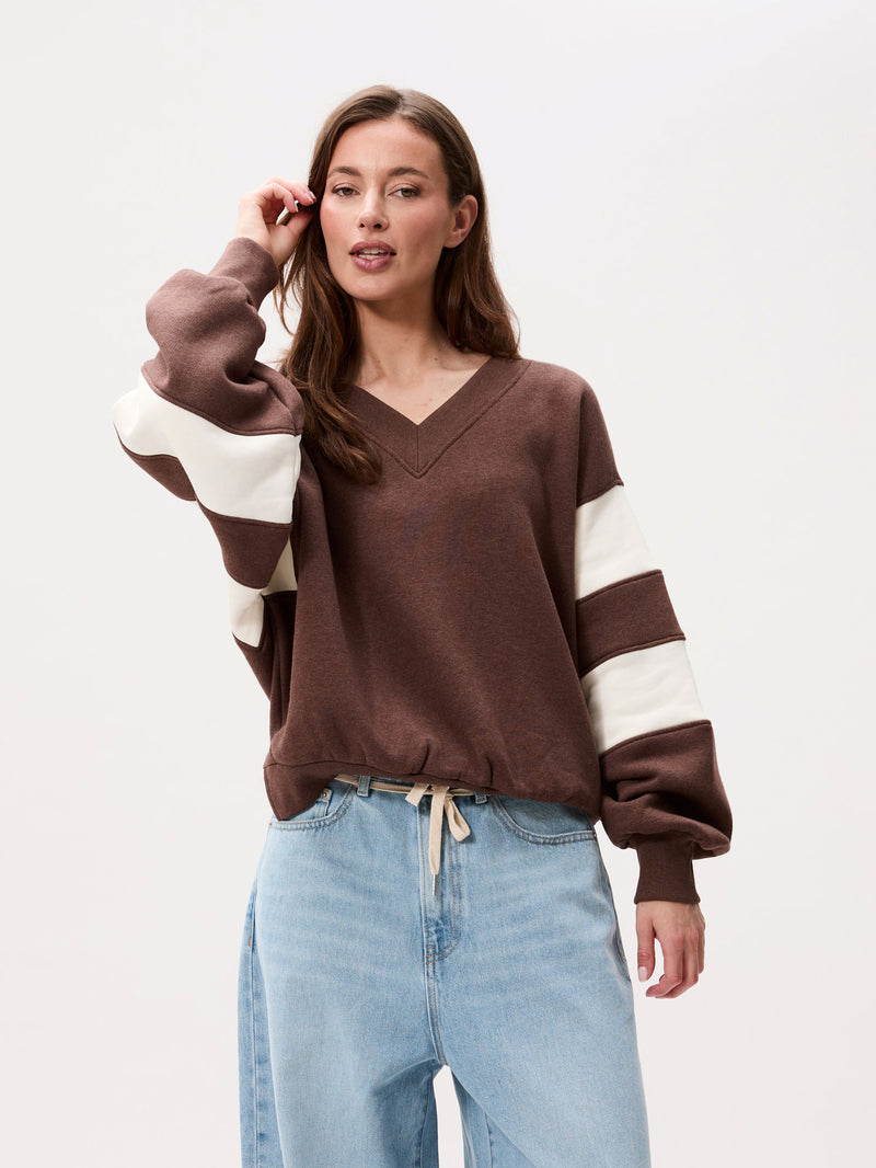 Sporty Vneck sweater | Brownie