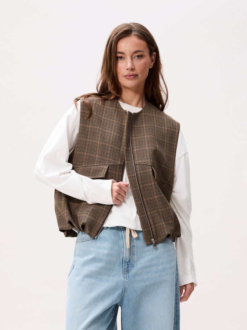 Check bodywarmer | Caramel