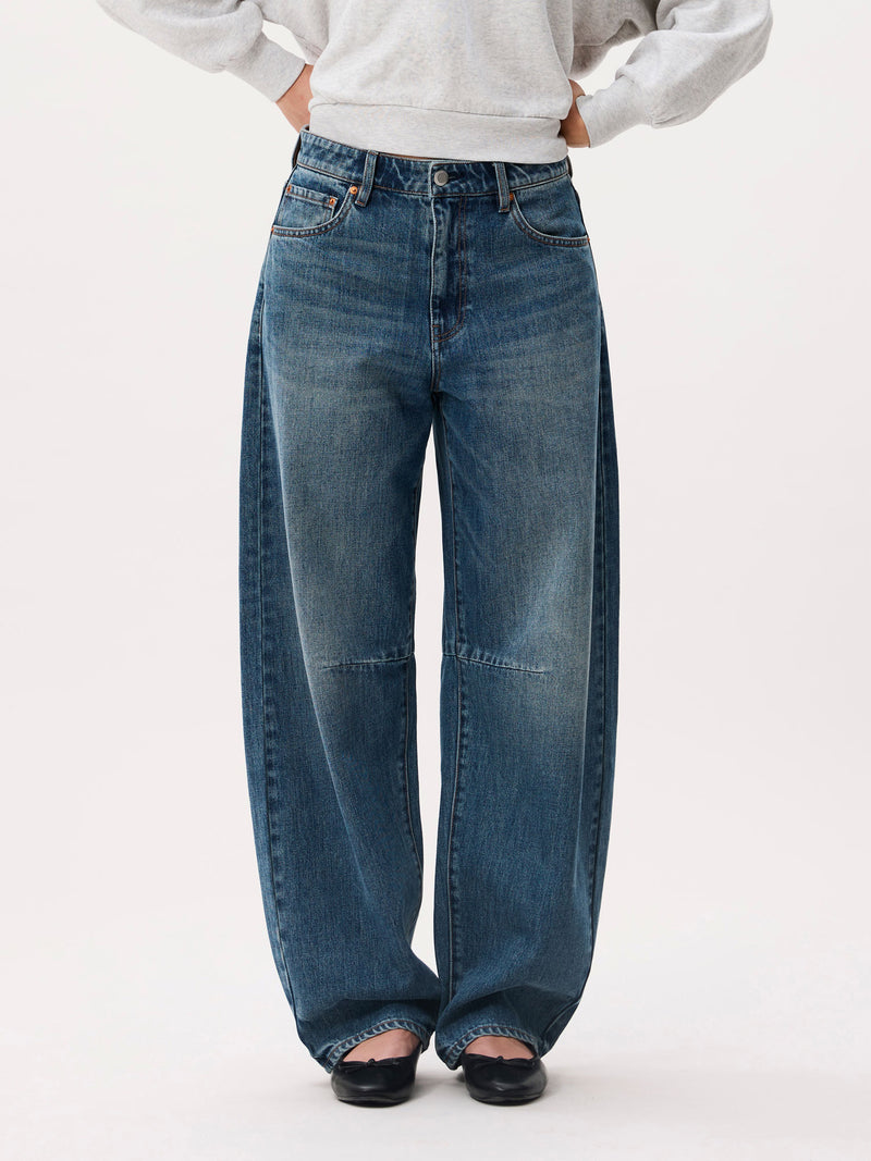Bold barrel fit jeans | Medium Blue