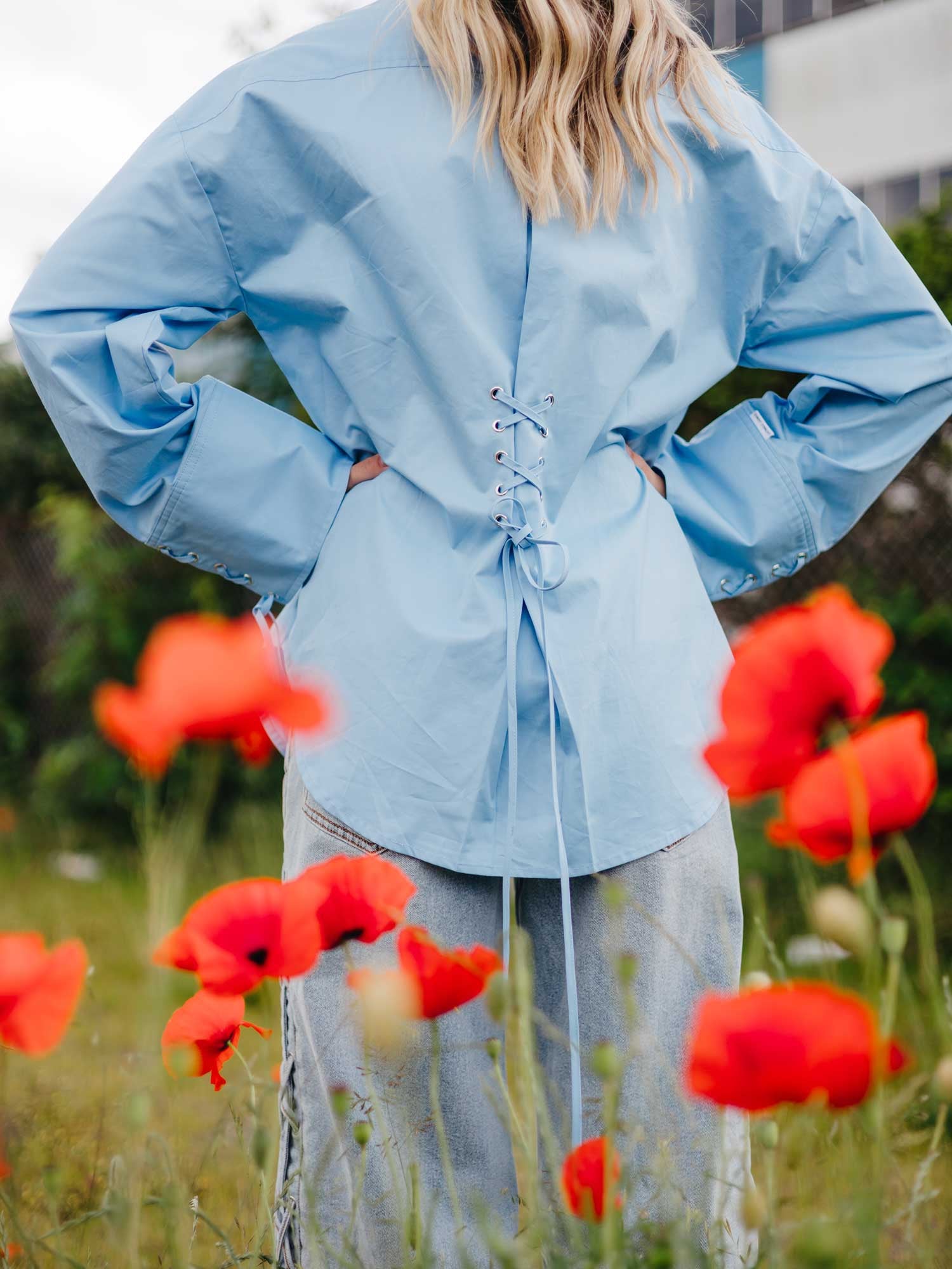 Blouse met veter details | Powder Blue